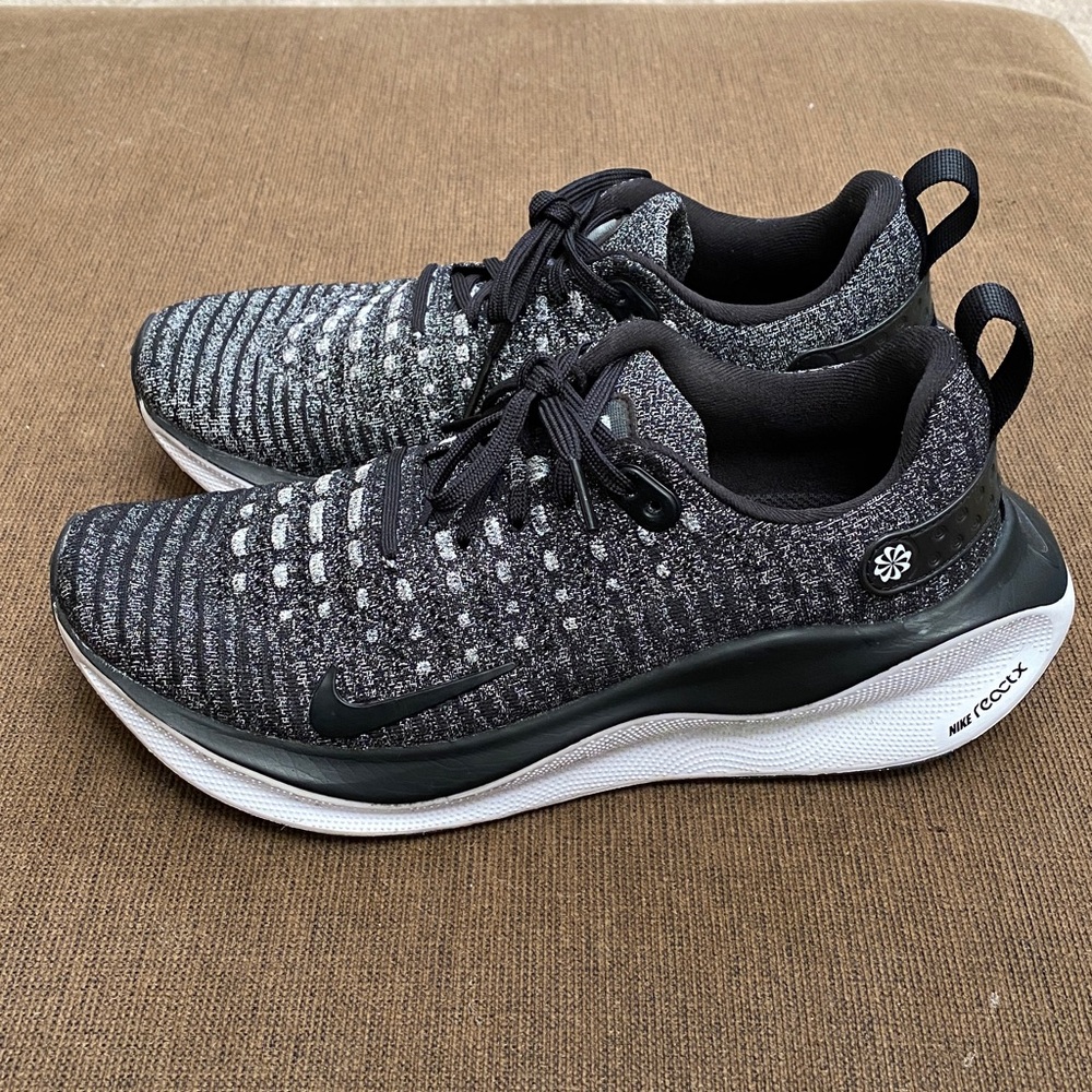Nike women’s react x infinity run 4